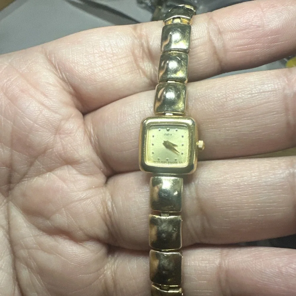 Working Vtg Chere Citizen Gold Tone Square 14mm Women's‎ Watch Quartz Fit 6.25
